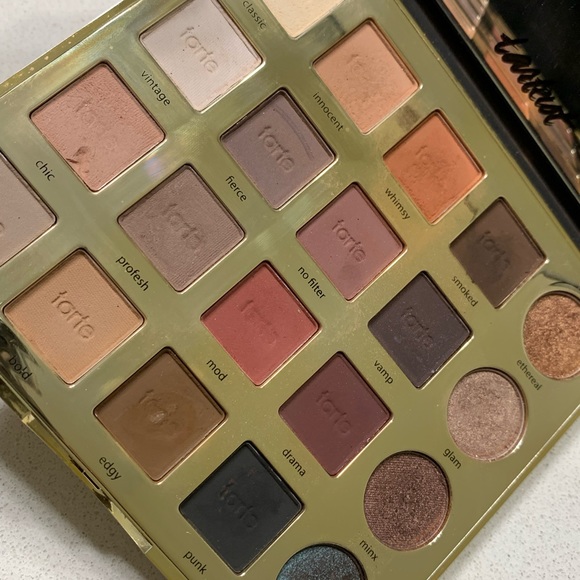 Tarteist pro eyeshadow palette - Picture 3 of 3